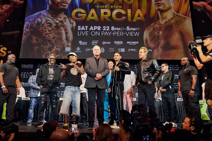 0038_Gervonta Davis and Ryan Garcia