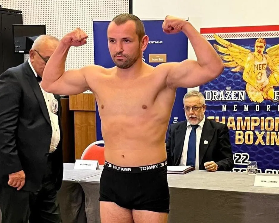 WhatsApp Image 2024-01-27 at 1.33.37 AM