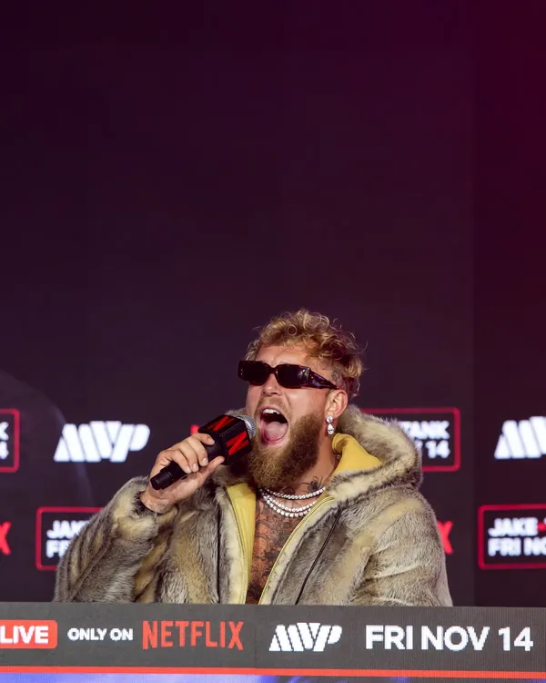 PaulTank_PresserMichelleFarise-5