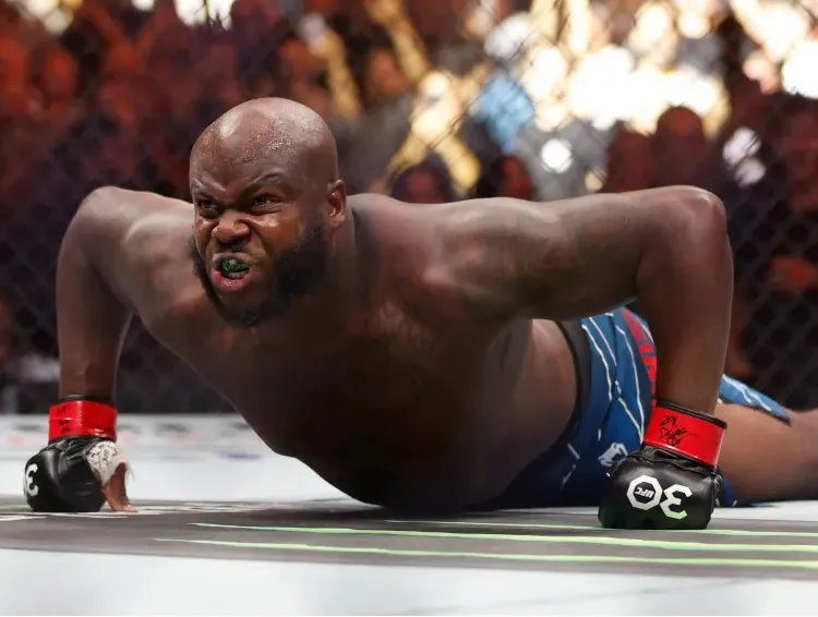 Derrick Lewis firma nuevo contrato de 8 peleas con UFC
