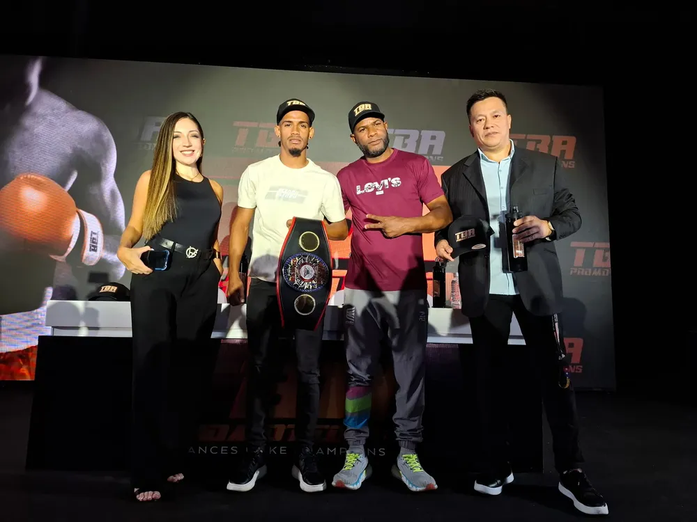 TBA Promotions y Jesús Laya