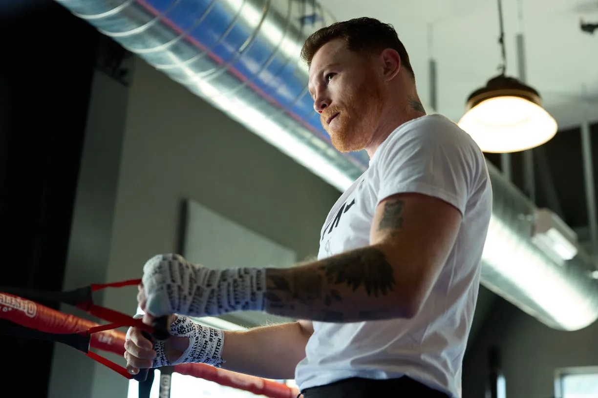 0009_Canelo Alvarez media workout
