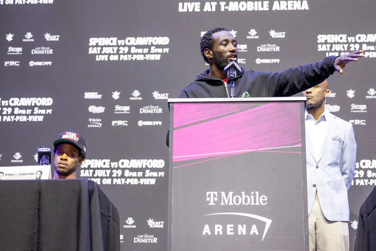 013_Spence_Crawford_Press_Conference