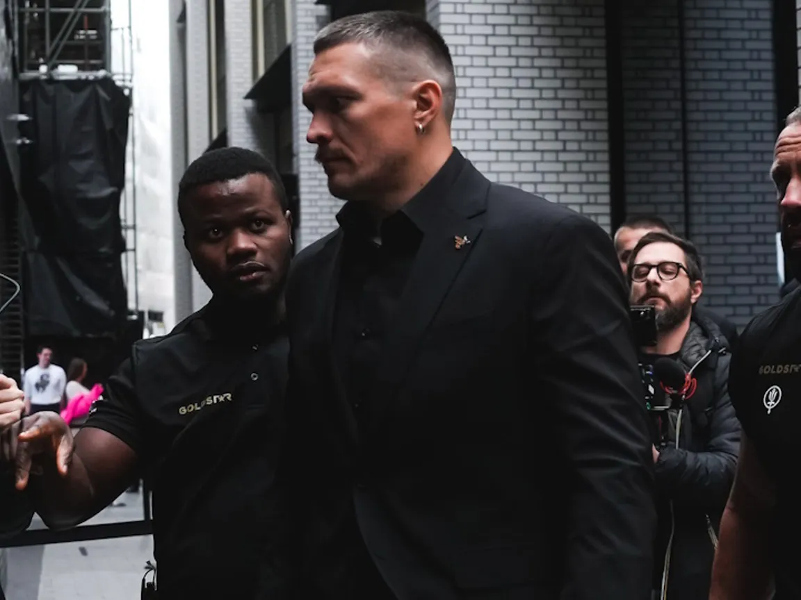 FuryUsykAnuncioOficialTR-9